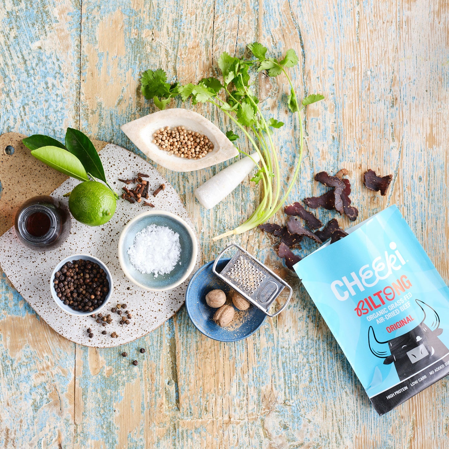 Cheeki Feast Box - Biltong and sticks (Droëwors) - Organic & Grass Fed Beef
